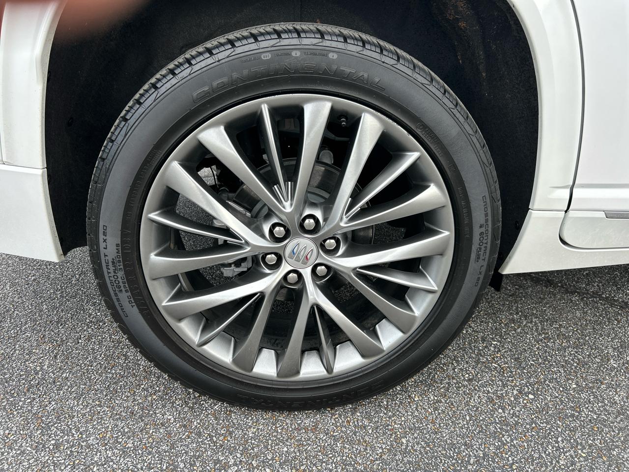 Buick Enclave Avenir FWD 2025