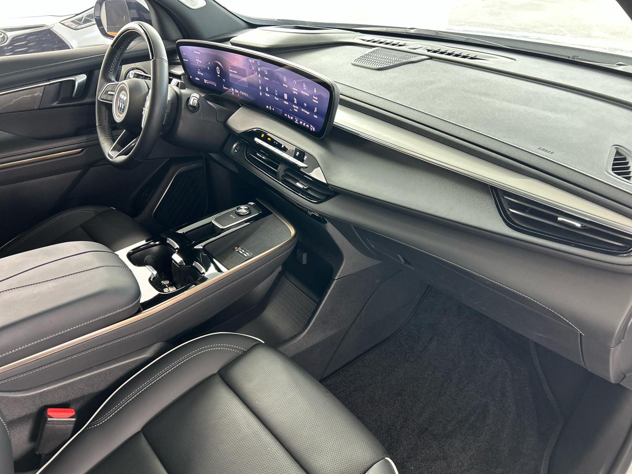 Buick Enclave Avenir FWD 2025