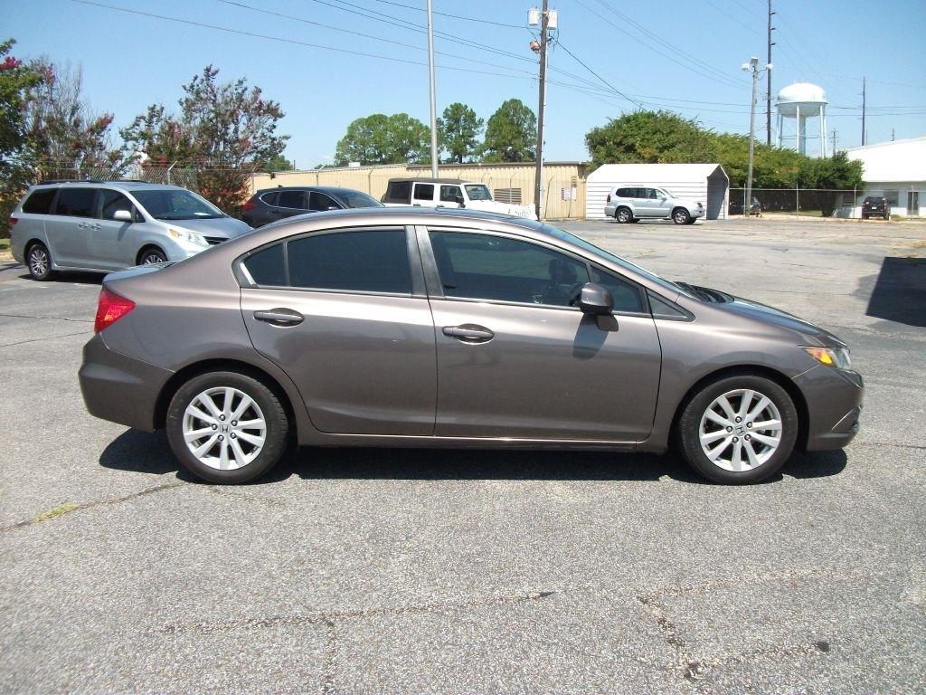 Honda Civic EX-L Sedan 5-Speed AT 2012