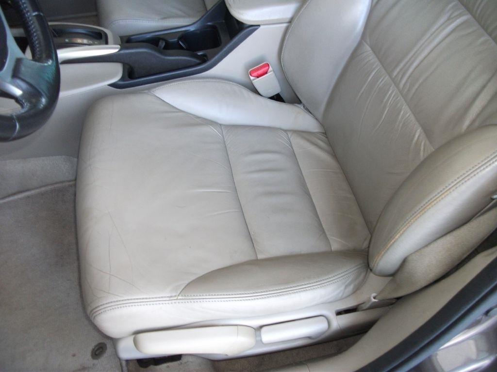 Honda Civic EX-L Sedan 5-Speed AT 2012