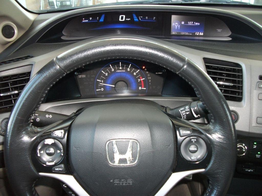 Honda Civic EX-L Sedan 5-Speed AT 2012