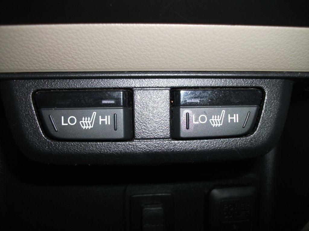 Honda Civic EX-L Sedan 5-Speed AT 2012