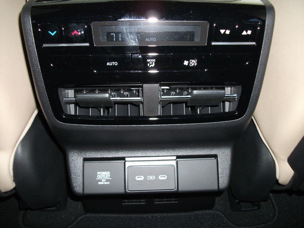 Acura MDX Base 2025