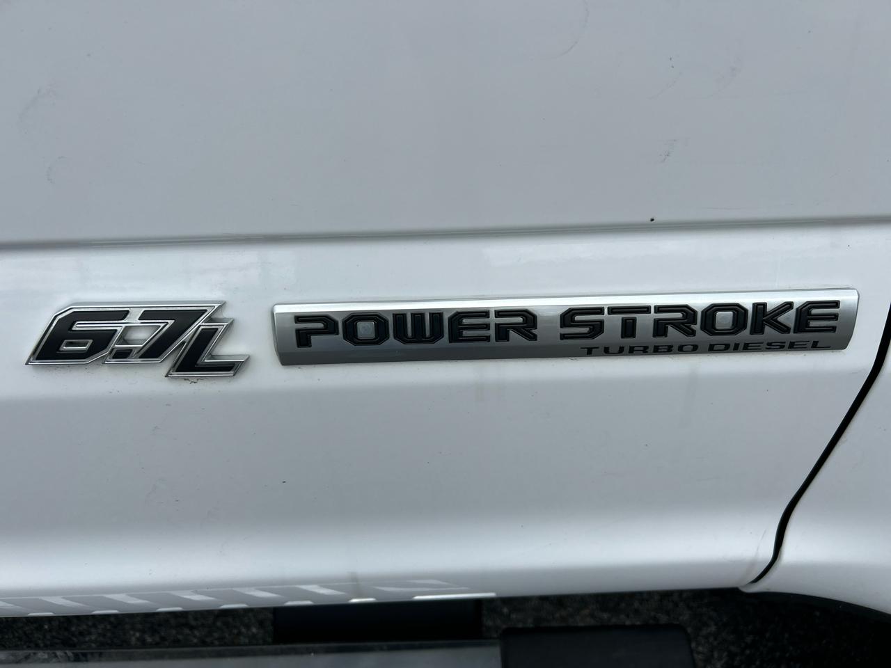 Ford F-250 SD XLT Crew Cab 4WD 2021