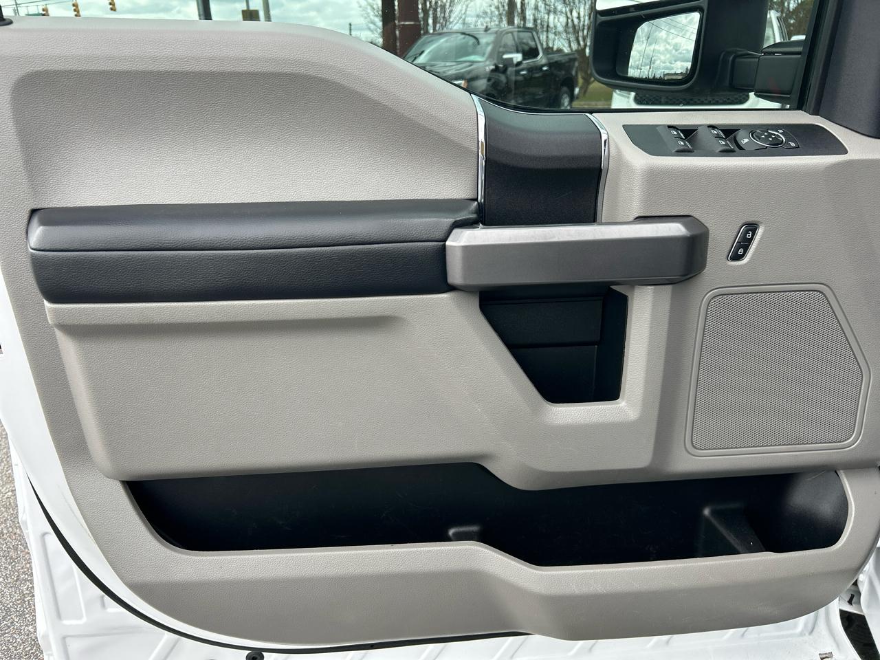 Ford F-250 SD XLT Crew Cab 4WD 2021