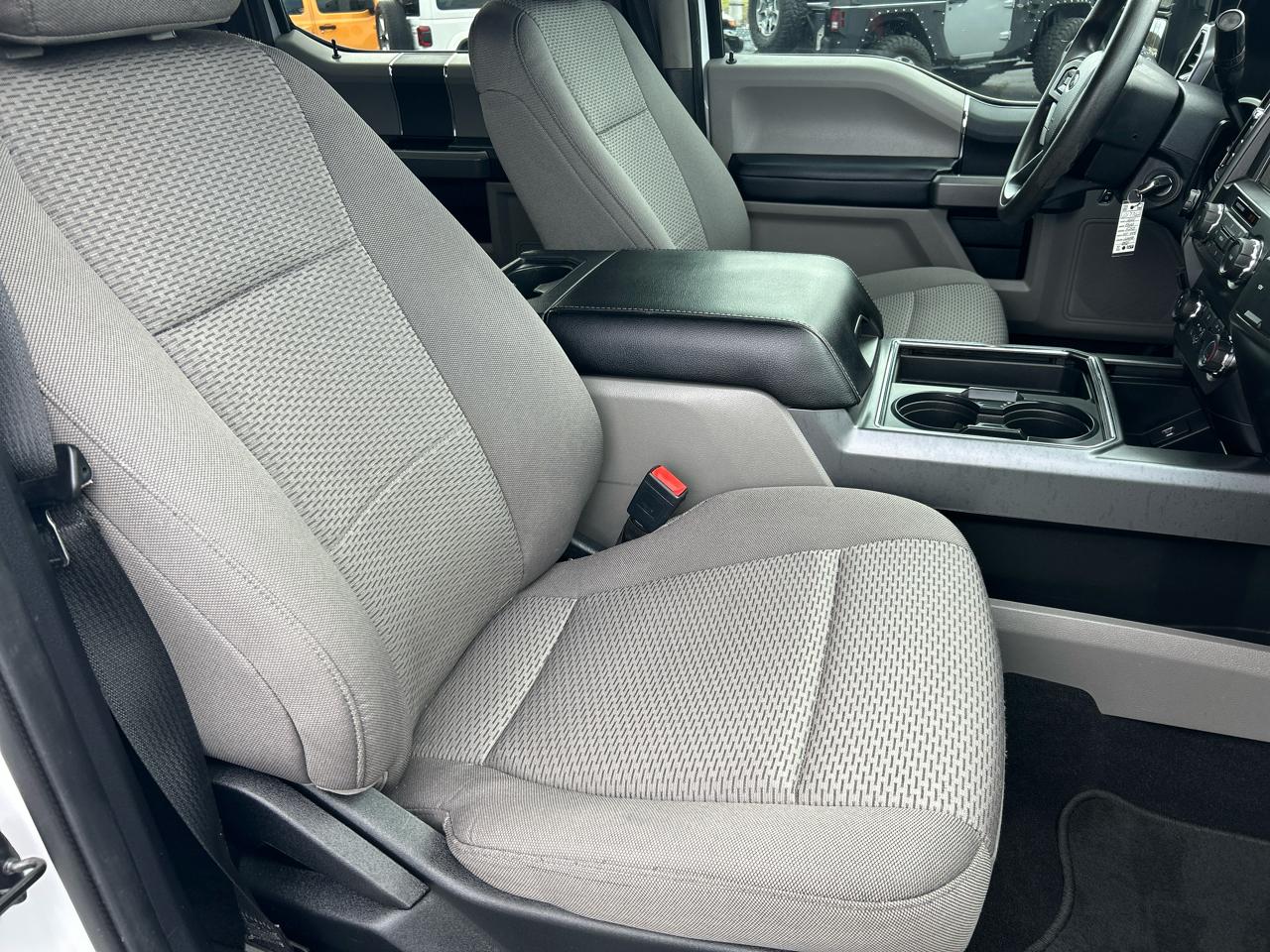 Ford F-250 SD XLT Crew Cab 4WD 2021