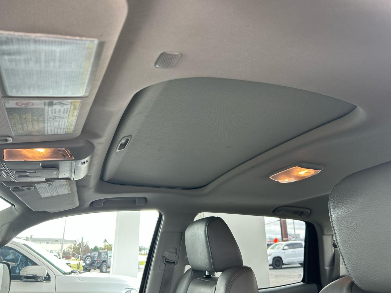 Toyota Tundra Limited 5.7L CrewMax 4WD 2019