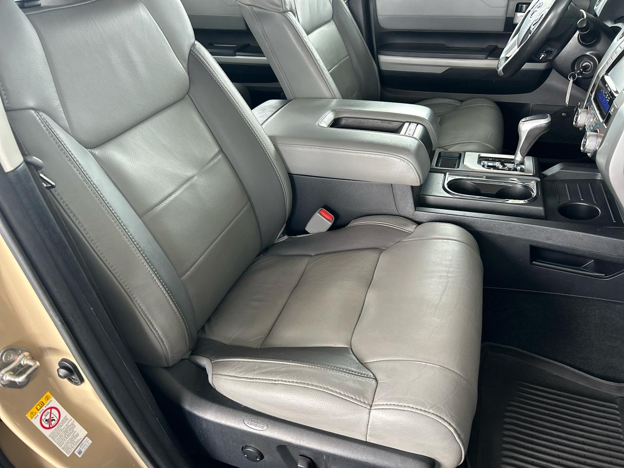 Toyota Tundra Limited 5.7L CrewMax 4WD 2019