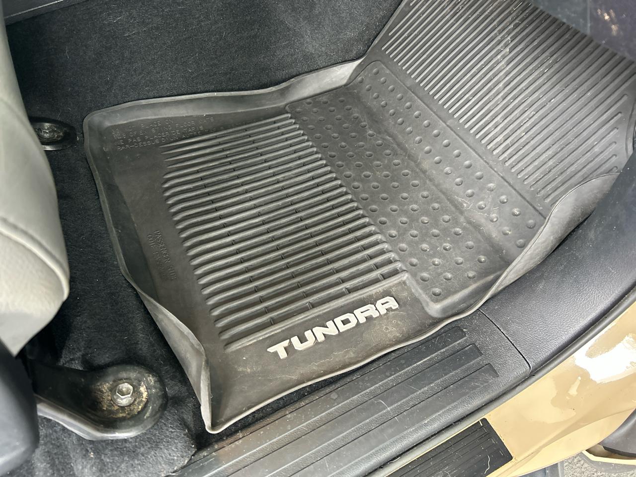 Toyota Tundra Limited 5.7L CrewMax 4WD 2019