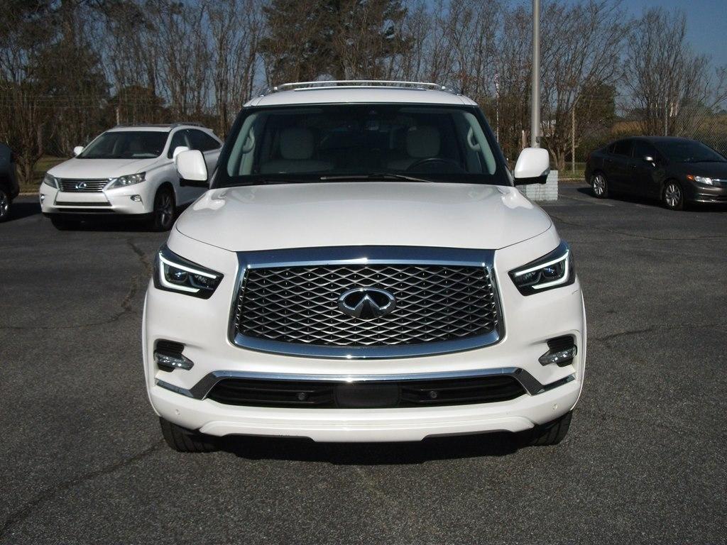 Infiniti QX80 LUXE 2020