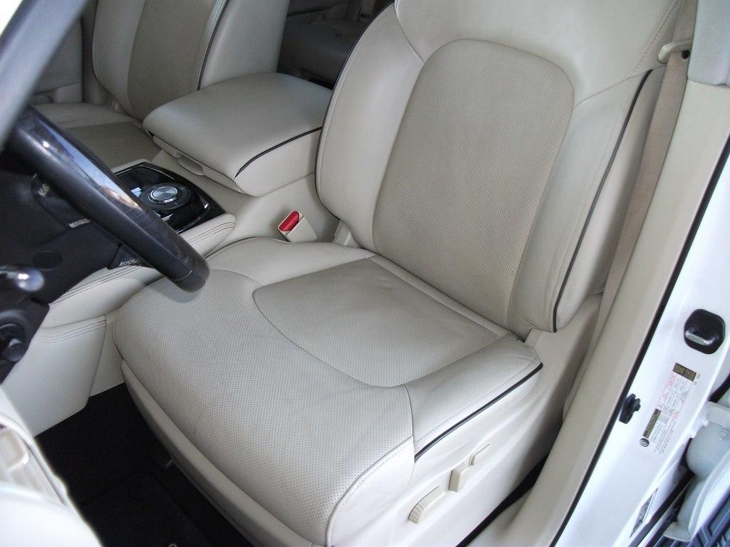 Infiniti QX80 LUXE 2020