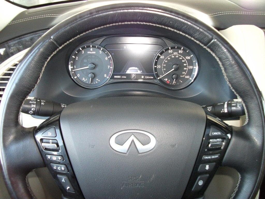 Infiniti QX80 LUXE 2020