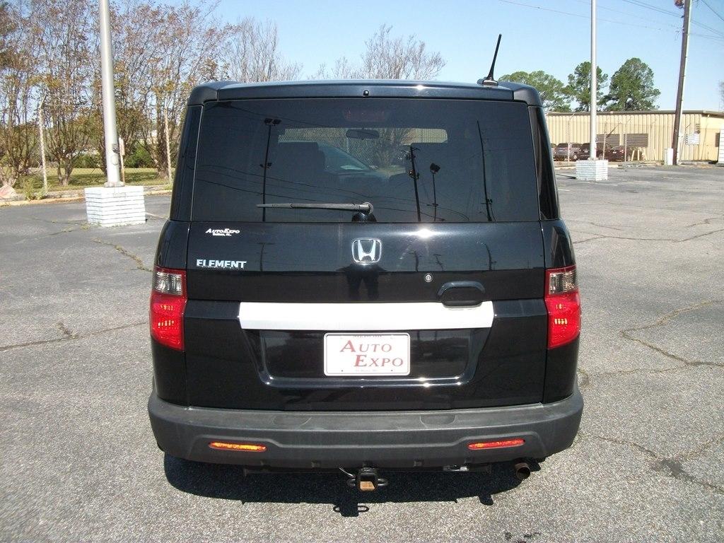 Honda Element EX 2WD AT 2011