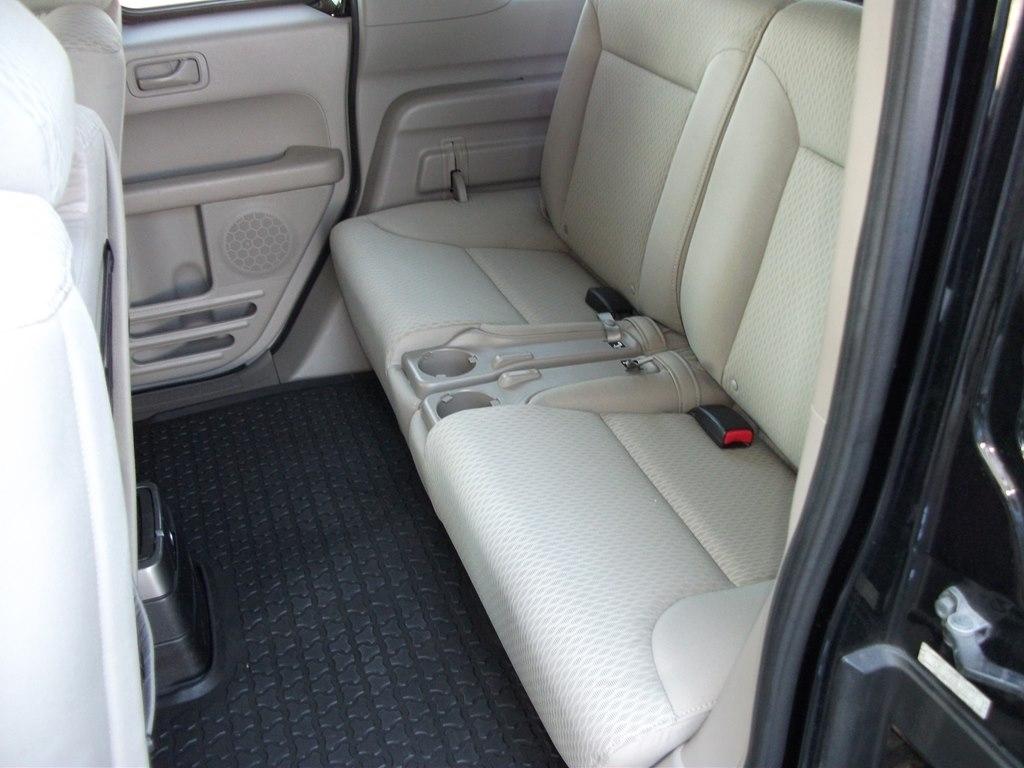 Honda Element EX 2WD AT 2011