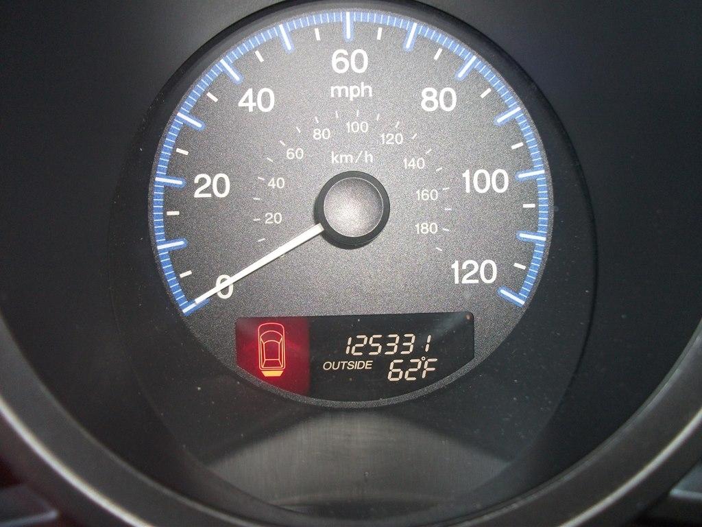 Honda Element EX 2WD AT 2011