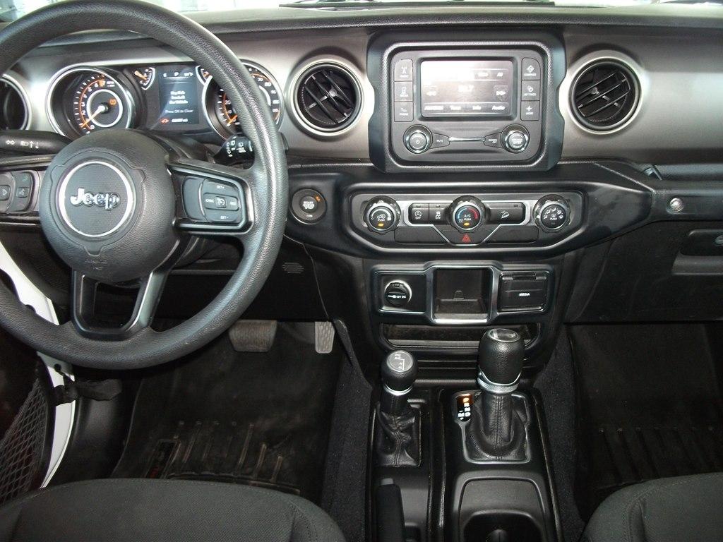 Jeep Wrangler Sport 4WD 2019