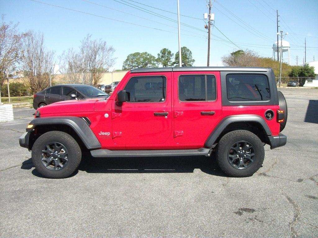 Jeep Wrangler Unlimited Sport 2018