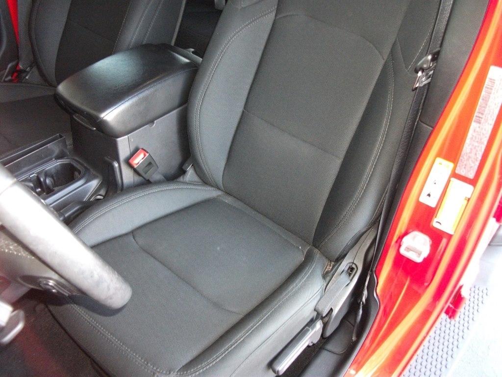 Jeep Wrangler Unlimited Sport 2018