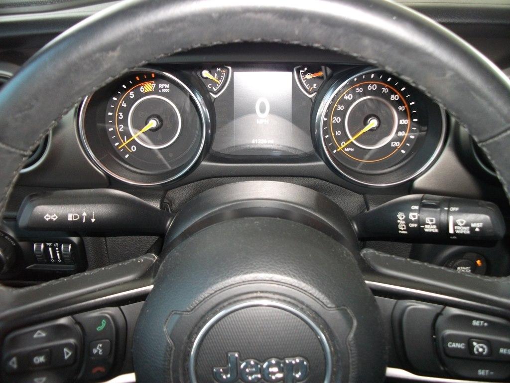 Jeep Wrangler Unlimited Sport 2018