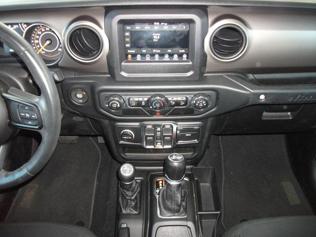 Jeep Wrangler Unlimited Sport 2018