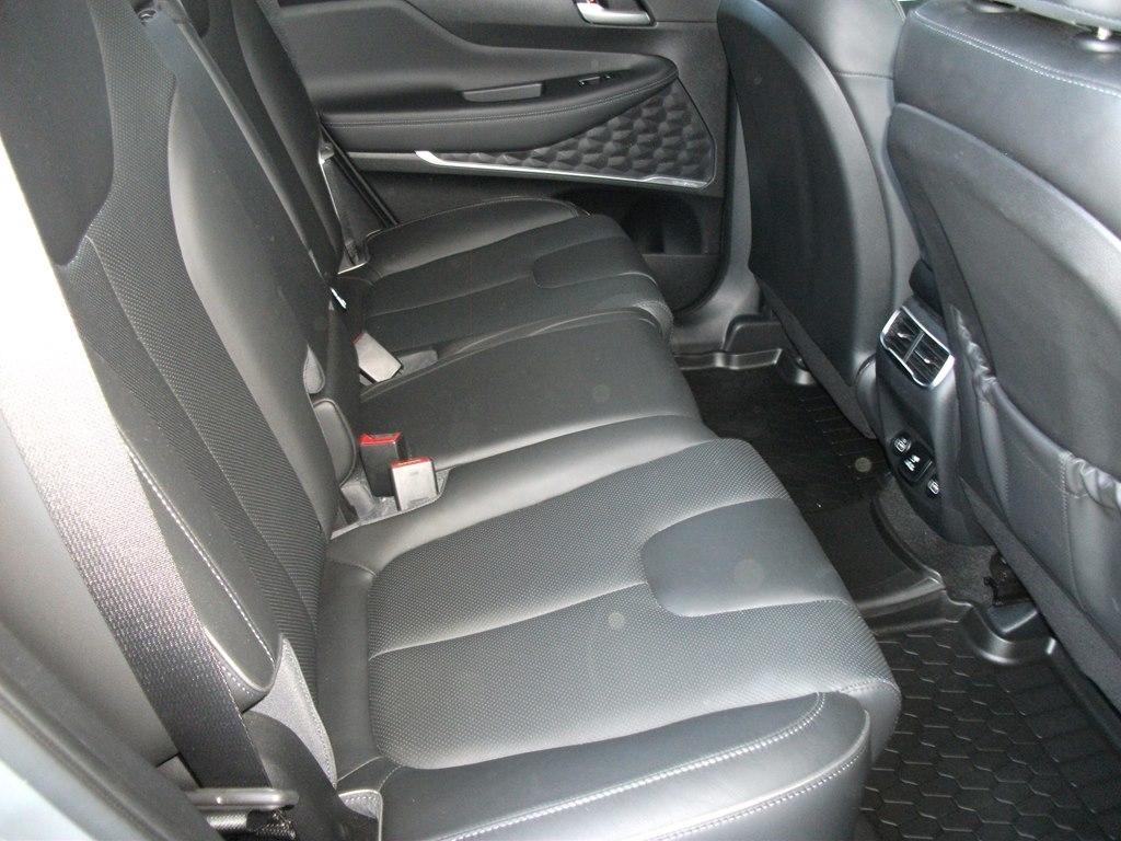 Hyundai Santa Fe Limited 2021