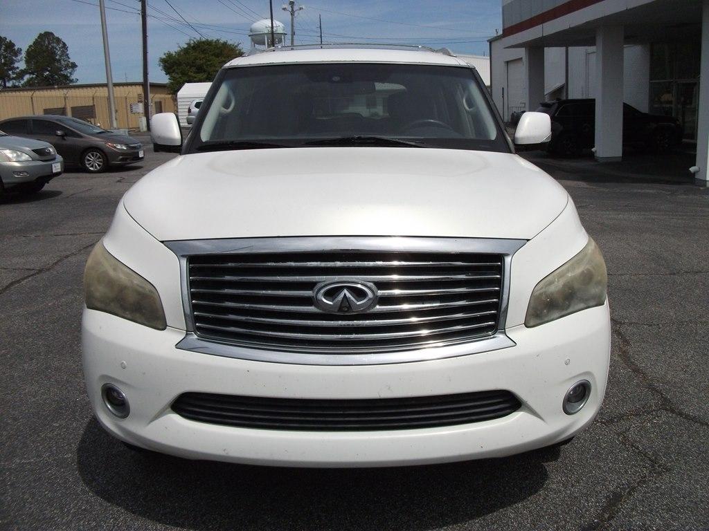 Infiniti QX56 2WD 2011