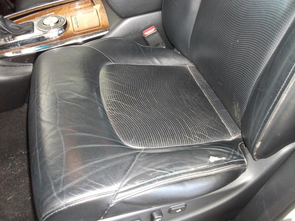 Infiniti QX56 2WD 2011