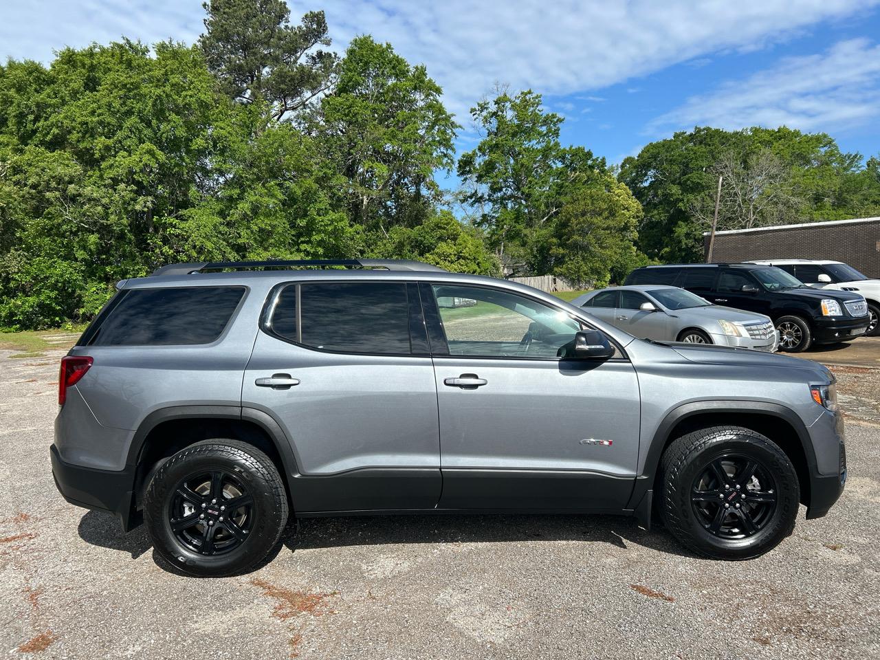 GMC Acadia SLE 2022