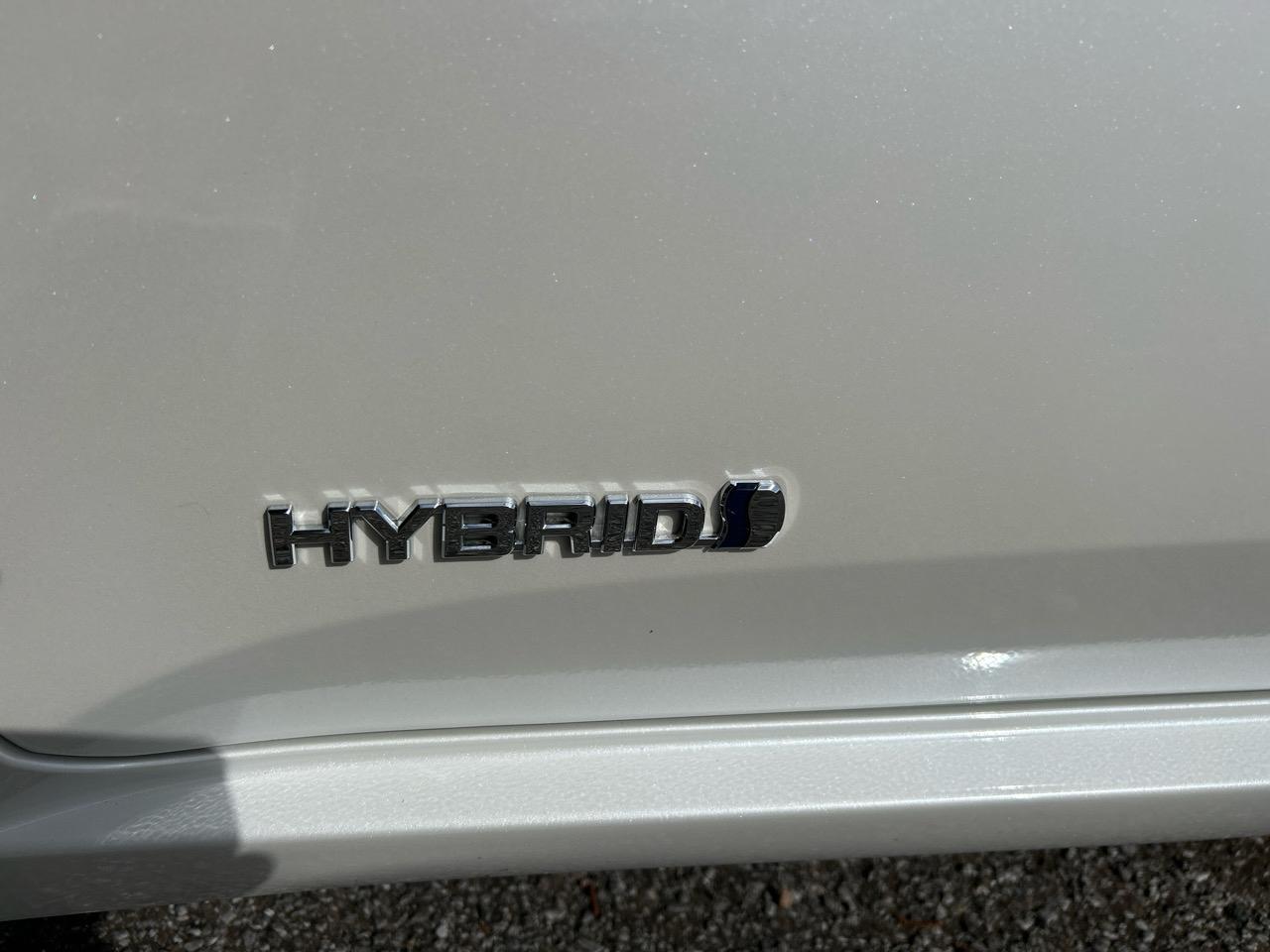 Toyota Avalon Hybrid Limited 2014