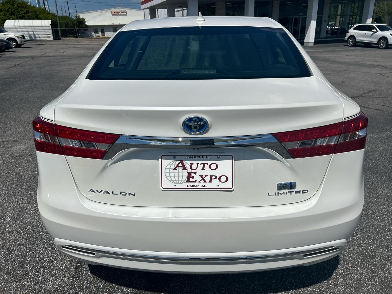 Toyota Avalon Hybrid Limited 2014