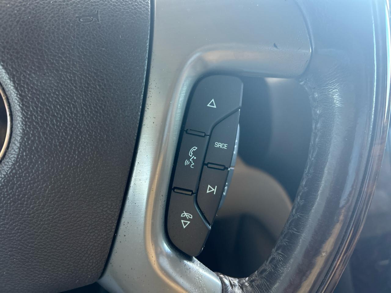 GMC Yukon Denali XL 4WD 2011