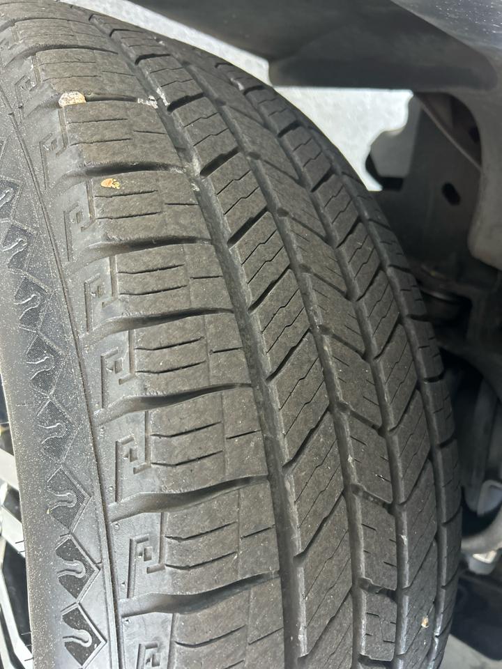 GMC Yukon Denali XL 4WD 2011