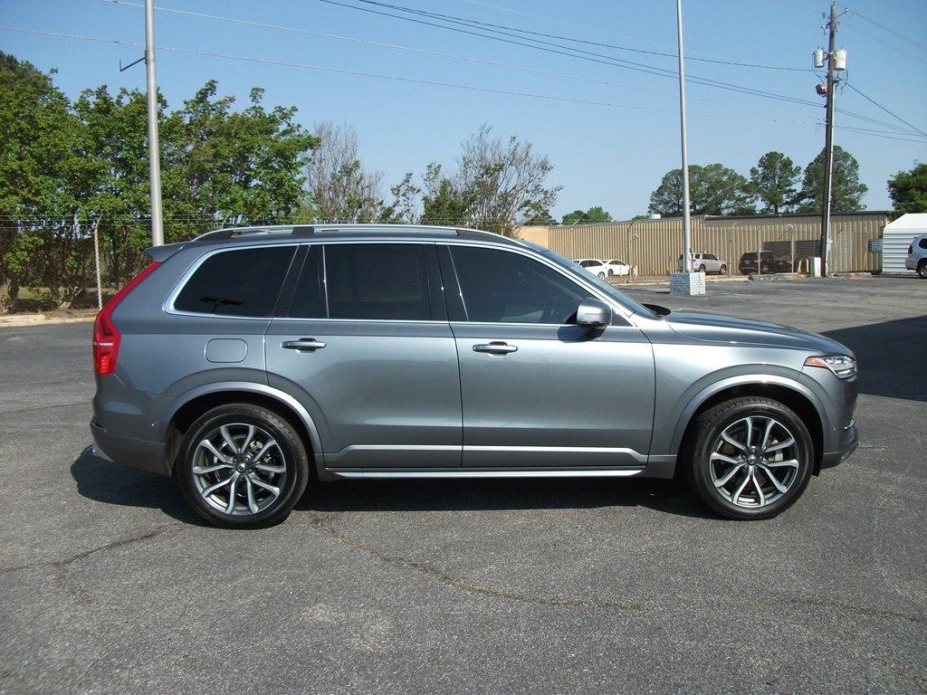 Volvo XC90 T5 Momentum 2018