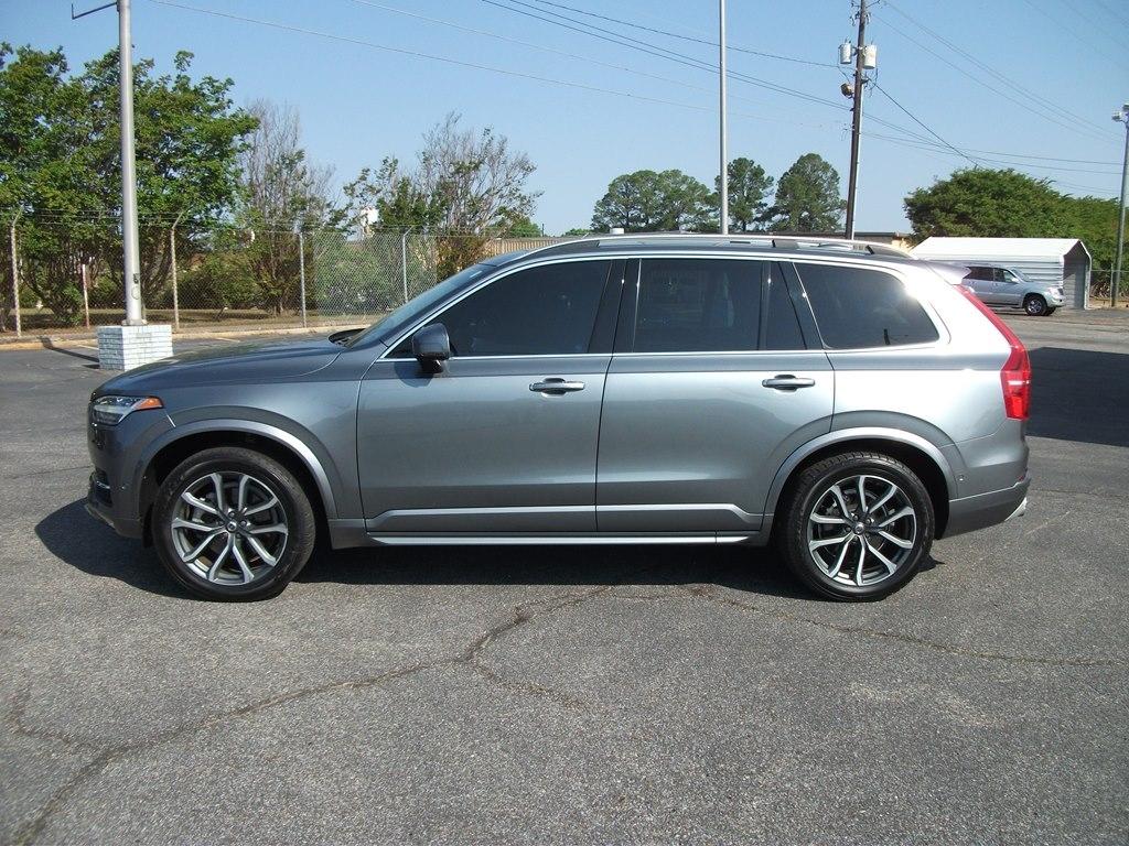 Volvo XC90 T5 Momentum 2018