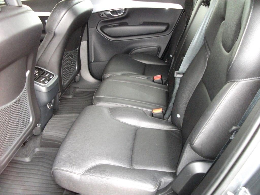 Volvo XC90 T5 Momentum 2018