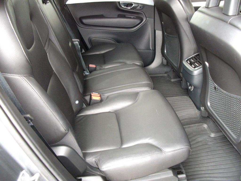 Volvo XC90 T5 Momentum 2018