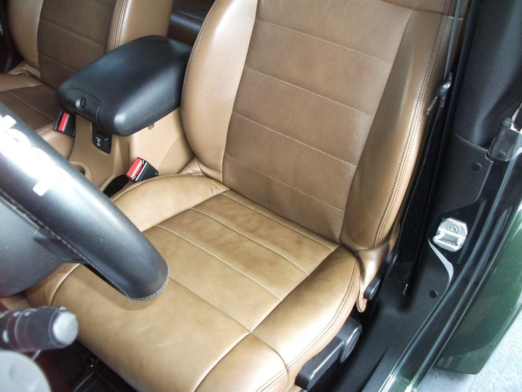 Jeep Wrangler Sahara 4WD 2012