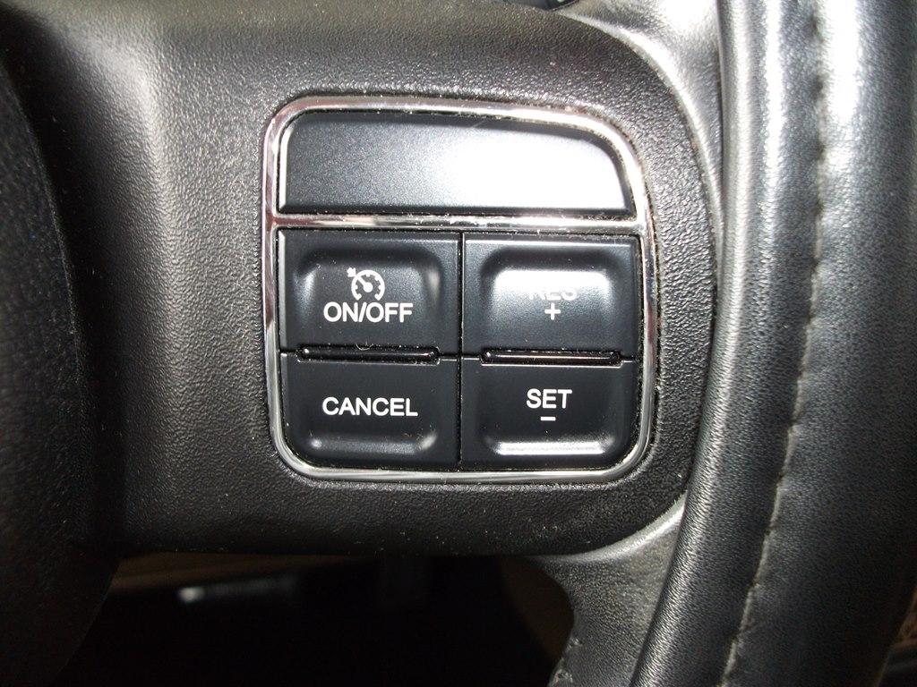 Jeep Wrangler Sahara 4WD 2012