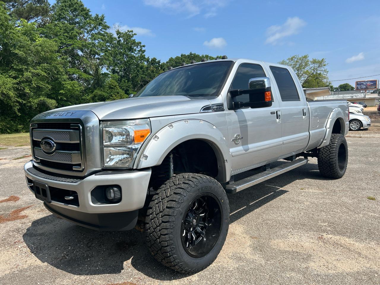 Ford F-350 SD Platinum Crew Cab Long Box 4WD 2015