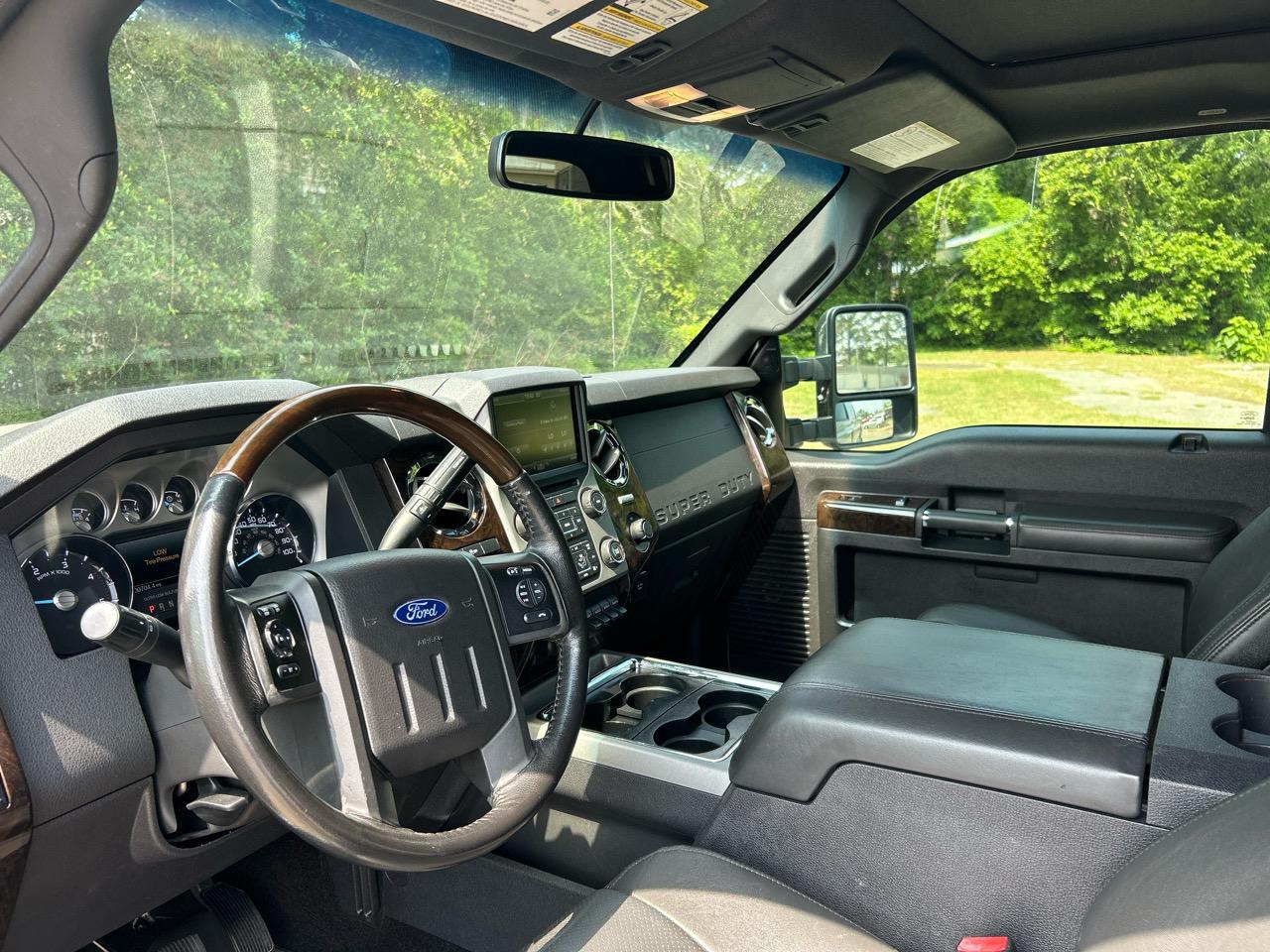 Ford F-350 SD Platinum Crew Cab Long Box 4WD 2015