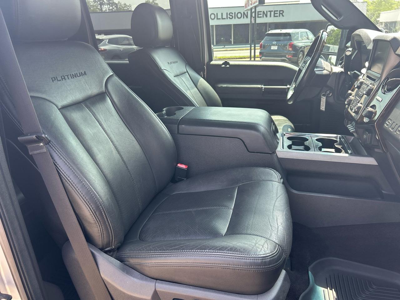 Ford F-350 SD Platinum Crew Cab Long Box 4WD 2015