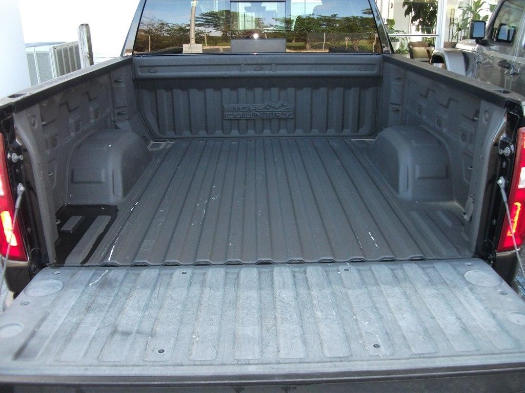 Chevrolet Silverado 1500 High Country Crew Cab 4WD 2019