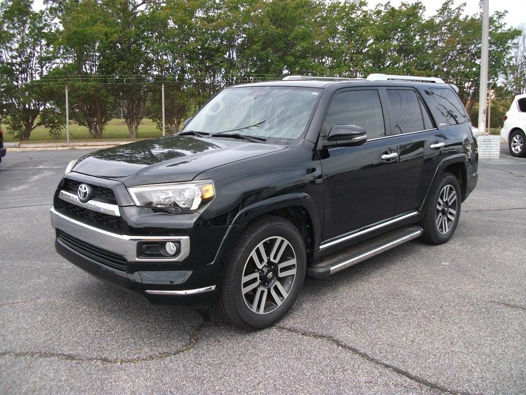 Toyota 4Runner Limited 2WD 2016