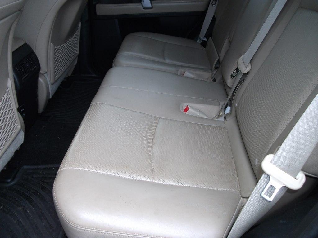 Toyota 4Runner Limited 2WD 2016