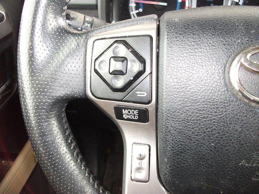 Toyota 4Runner Limited 2WD 2016