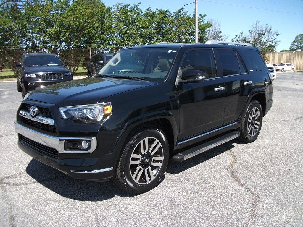 Toyota 4Runner Limited 2WD 2016