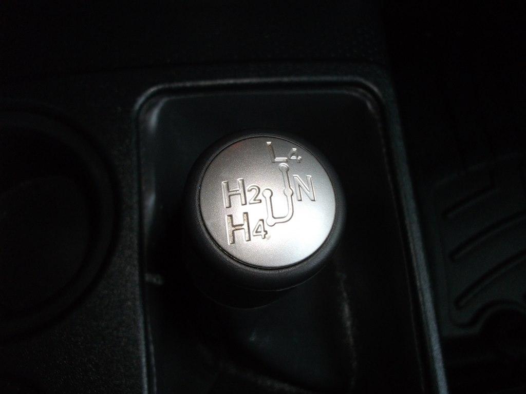 Toyota FJ Cruiser 4WD AT 2014