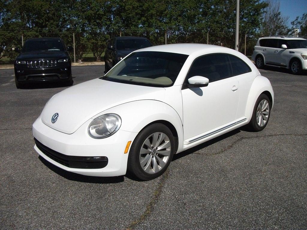 Volkswagen Beetle Classic 2D Coupe 2015
