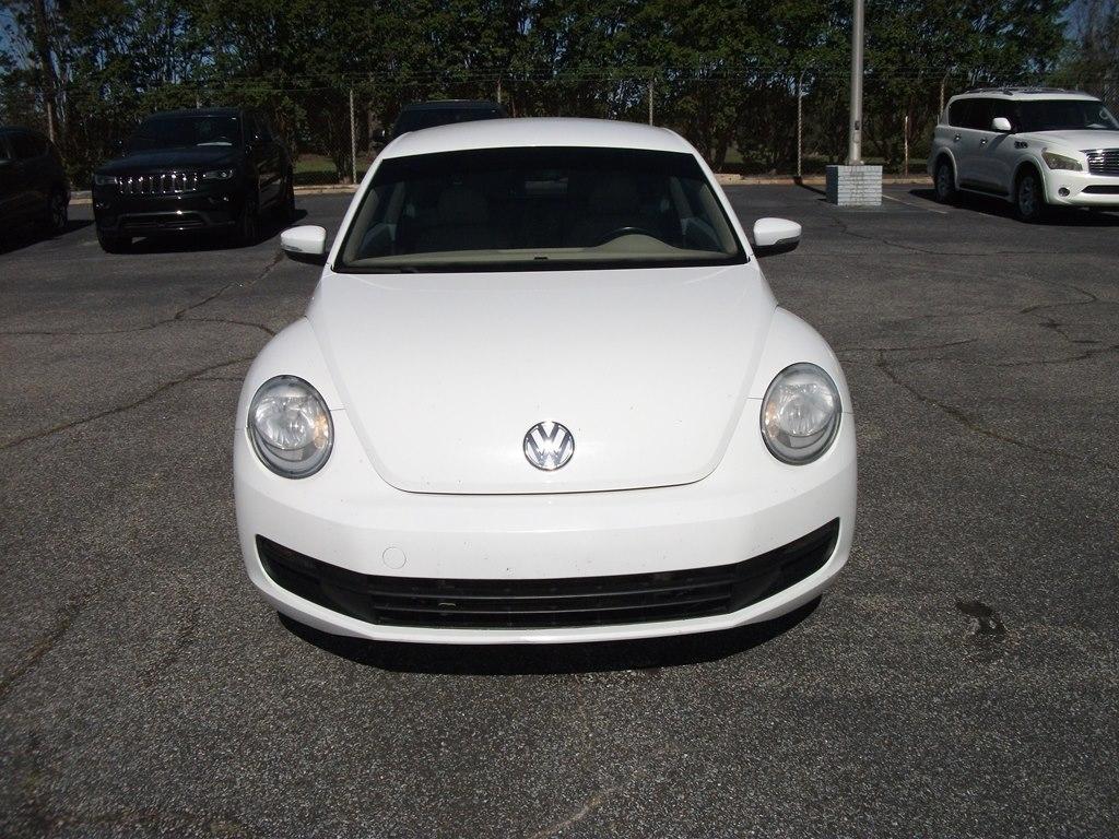Volkswagen Beetle Classic 2D Coupe 2015