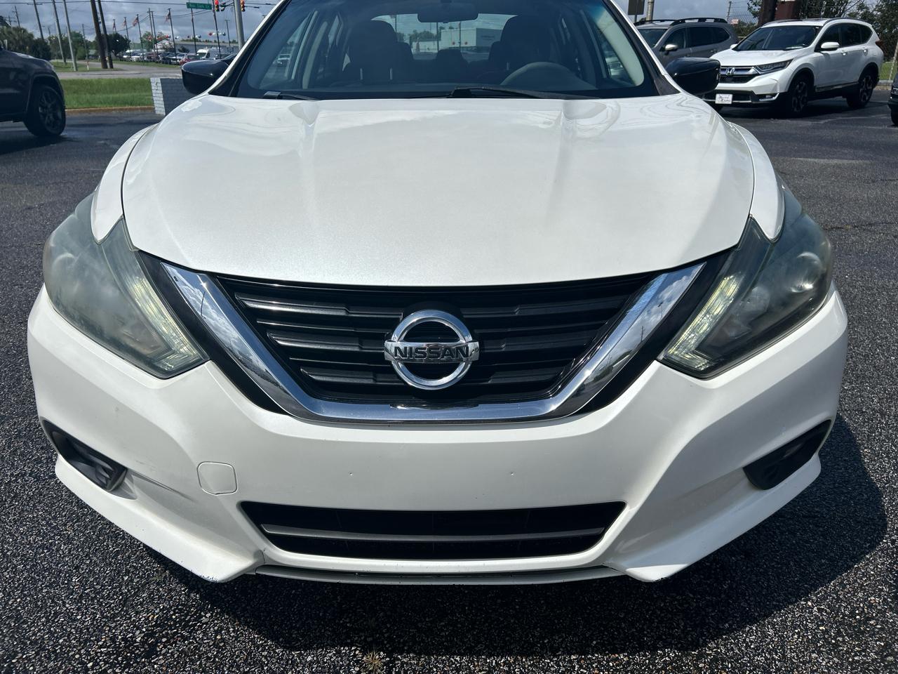 Nissan Altima SR 4D Sedan 2017